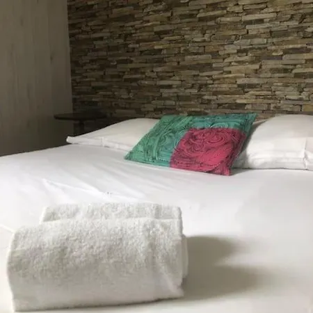 Trentemoult-reze : 2 Chambres, 65m²+parking+wifi Apartment *