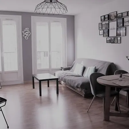 Trentemoult-reze : 2 Chambres, 65m²+parking+wifi * Reze