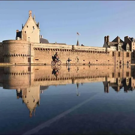 Trentemoult-reze : 2 Chambres, 65m²+parking+wifi Reze